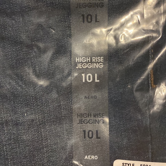 Aero jeans - Picture 3 of 3